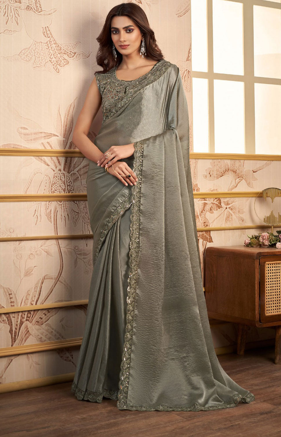 Surbhi Fashion Brocade Superb Grey Fancy Net, Lycra Designer Party Wear  Saree, With Blouse Piece at Rs 4540 in Surat
