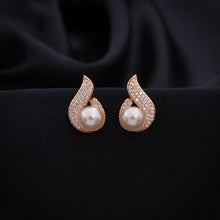 Load image into Gallery viewer, Stone Studded Earrings
