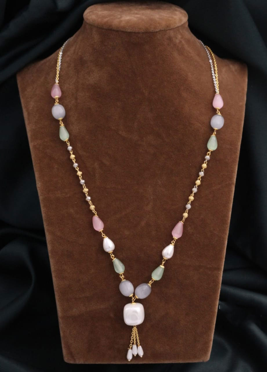 Micro Plated Pearl and Monalisa Stone Chain