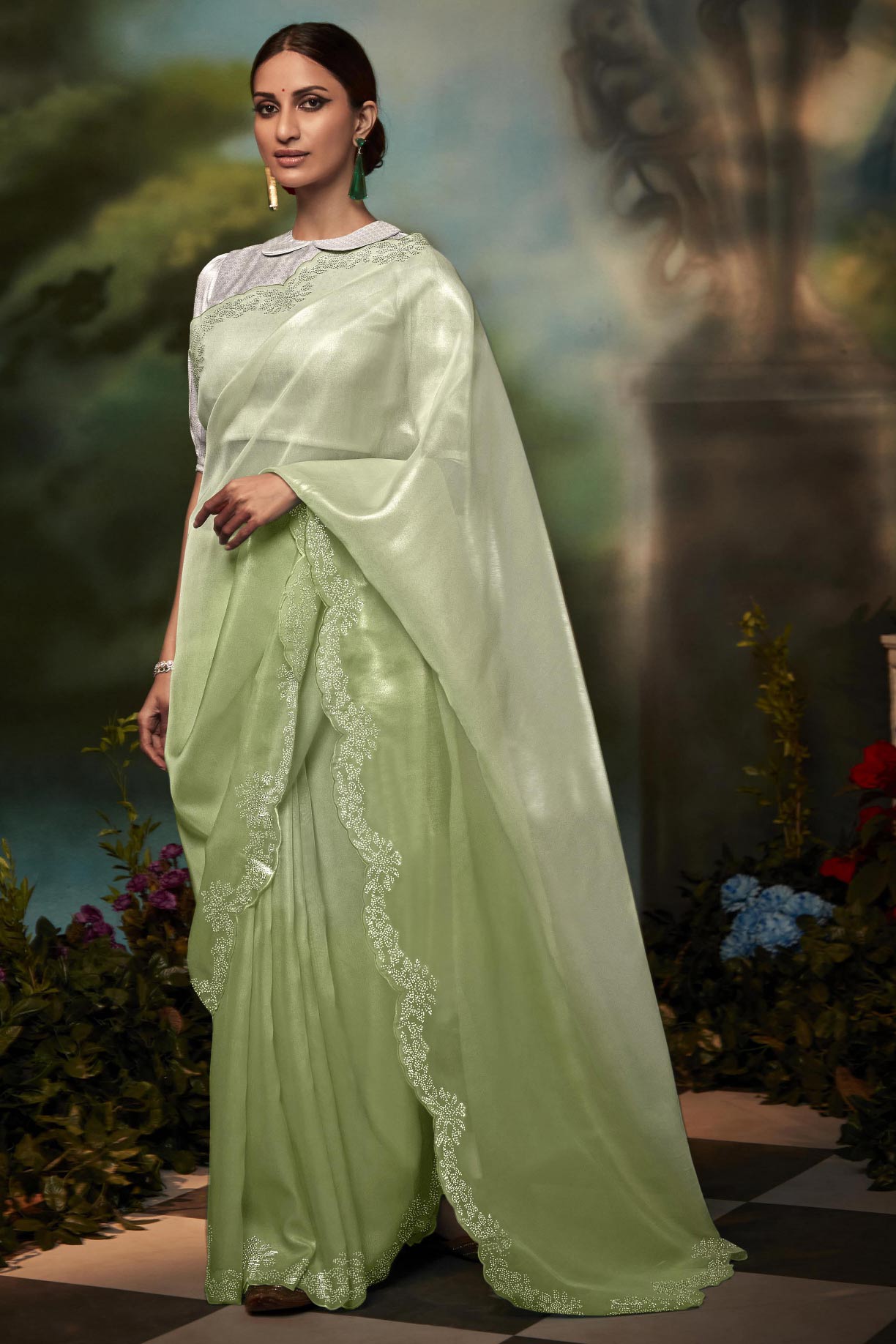 Why is Pure Organza Saree a Must-Have in Your Wardrobe? | by Tyaarindia |  Medium