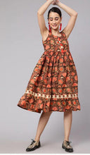 Load image into Gallery viewer, Brown cotton Frock
