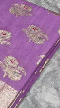 Load and play video in Gallery viewer, Pure Soft Khadi Crepe Silk Saree
