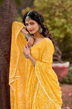 Load image into Gallery viewer, Georgette Saree With Ink Zari Print
