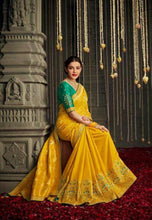 Load image into Gallery viewer, Stunning Yelllow Saree With Contrast Blouse

