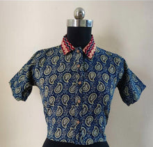 Load image into Gallery viewer, Printed Cotton Crop Shirt Top
