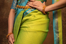 Load image into Gallery viewer, Gorgeous Green Kora muslin silk saree
