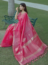 Load image into Gallery viewer, Pure linen Silk Saree with All Over Zari
