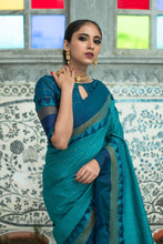 Load image into Gallery viewer, Bangalori Raw Silk Saree with Contrast Pallu
